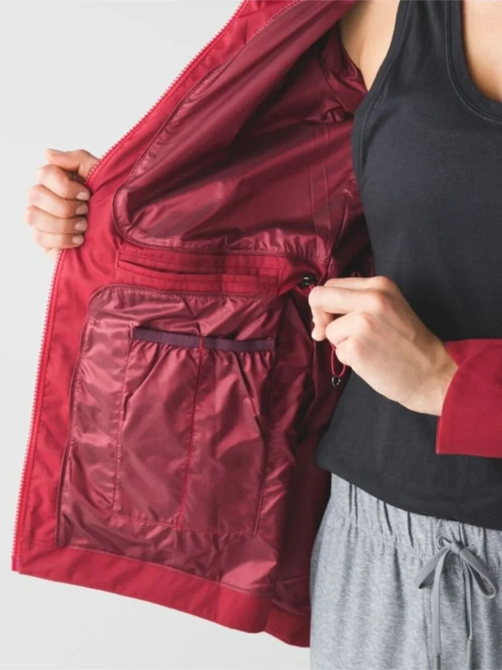 Lululemon Rain For Daze Jacket II Water Repellent Hooded Prep Red Size 4